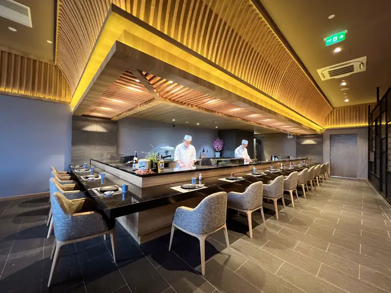 Quầy sushi nhà hàng Sushi TAMAHIME, Mikazuki Đà Nẵng