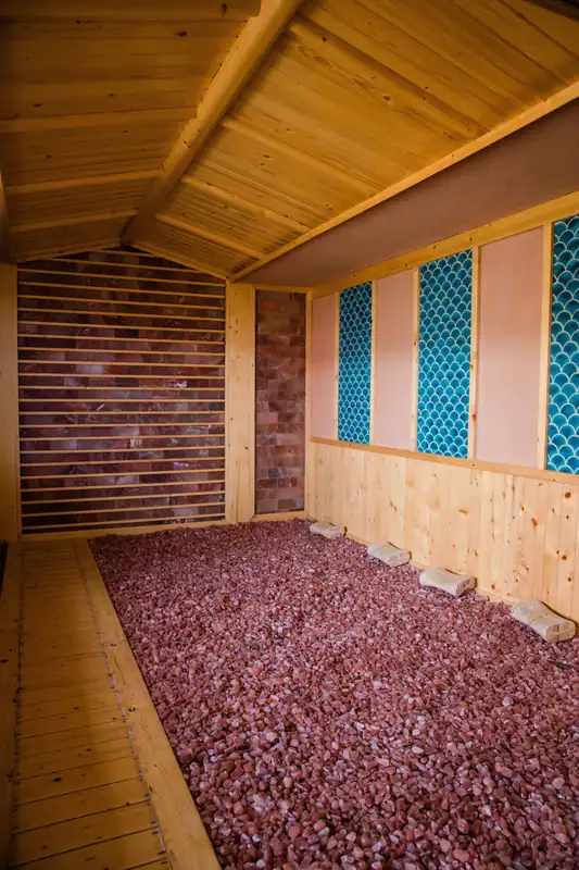 Phòng xông đá muối Himalaya ở khu onsen Mikazuki Đà Nẵng